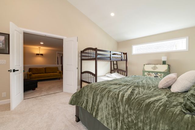 8811 Waruf Avenue, Portage City, MI 49002