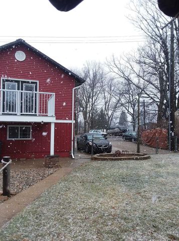 8811 Waruf Avenue, Portage City, MI 49002
