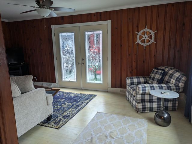 8811 Waruf Avenue, Portage City, MI 49002