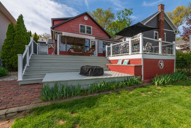 8811 Waruf Avenue, Portage City, MI 49002