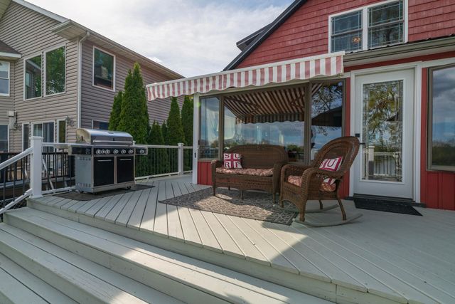 8811 Waruf Avenue, Portage City, MI 49002