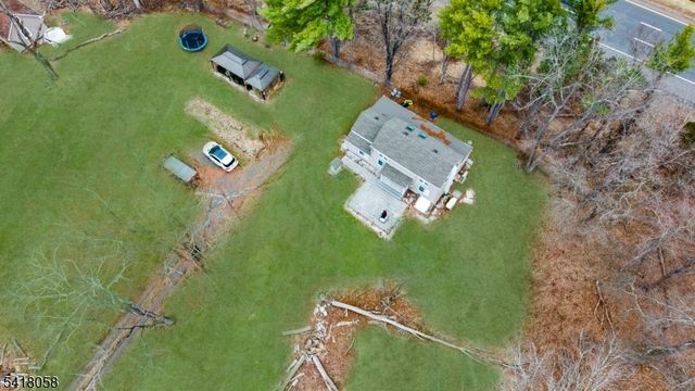 28 Wagners Ln, Warren Twp., NJ 07059