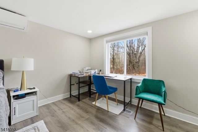 28 Wagners Ln, Warren Twp., NJ 07059