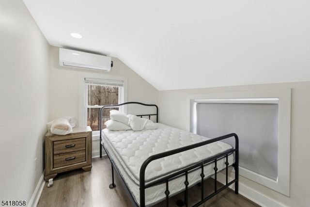 28 Wagners Ln, Warren Twp., NJ 07059