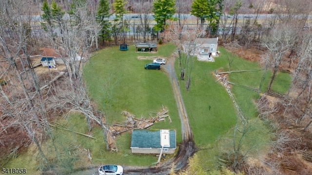 28 Wagners Ln, Warren Twp., NJ 07059