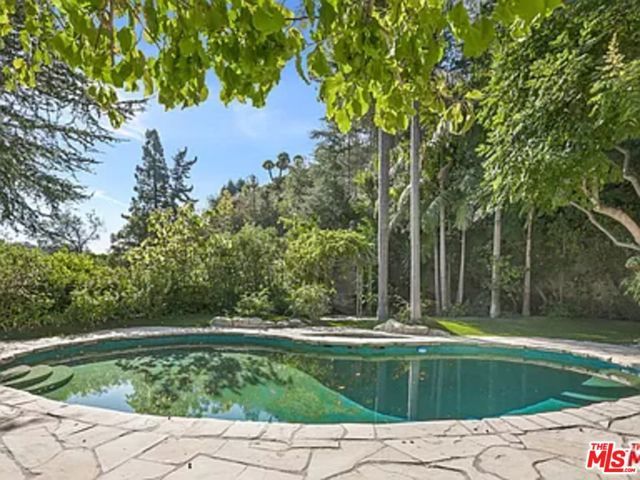 1681 Stone Canyon Road, Los Angeles, CA 90077
