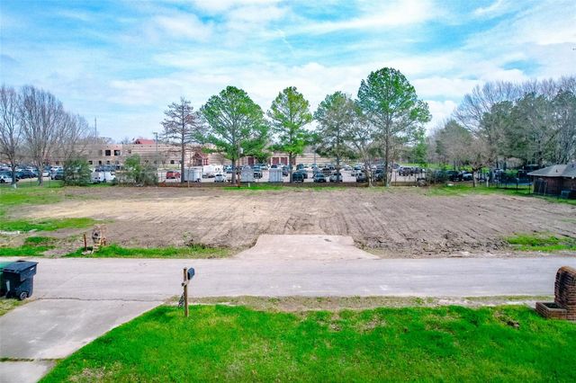 8524 Observatory Street, Houston, TX 77088