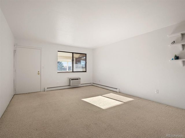 645 Manhattan Pl 304, Boulder, CO 80303