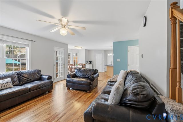 12206 Swift Crossing Dr, Chesterfield, VA 23112