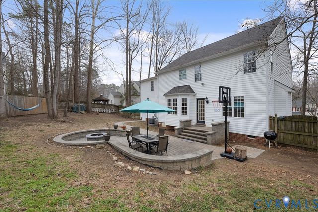 12206 Swift Crossing Dr, Chesterfield, VA 23112