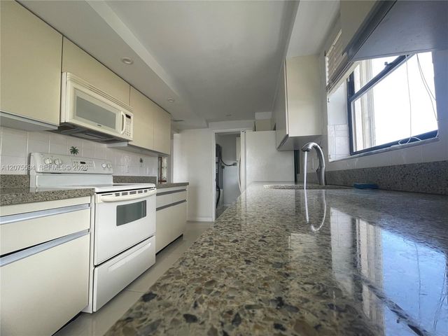 200 Golden Isles Drive 401, Hallandale Beach, FL 33009