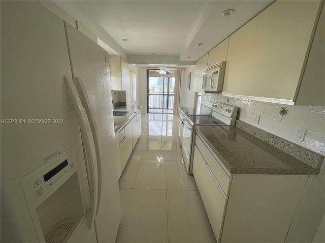 200 Golden Isles Drive 401, Hallandale Beach, FL 33009