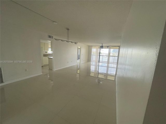 200 Golden Isles Drive 401, Hallandale Beach, FL 33009