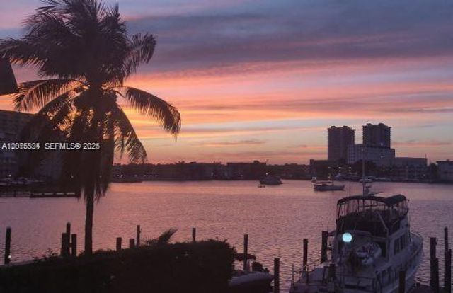 200 Golden Isles Drive 401, Hallandale Beach, FL 33009
