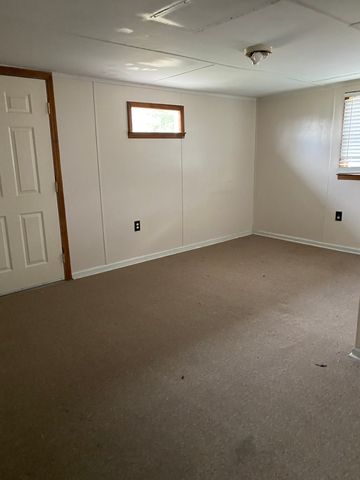 1035 N 3rd St, Pulaski, TN 38478