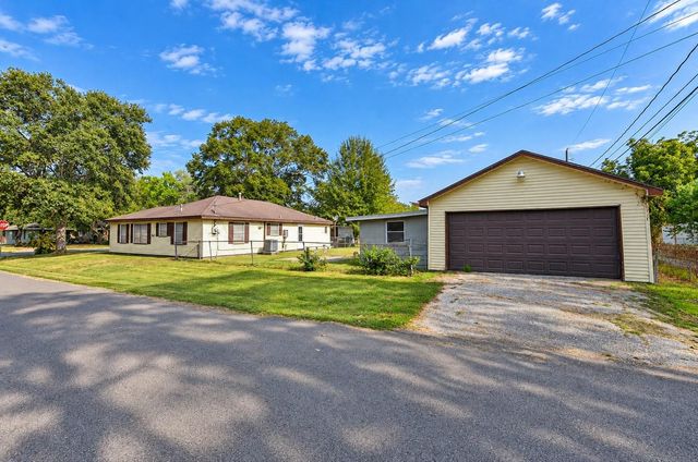 1713 Frost Street, Rosenberg, TX 77471