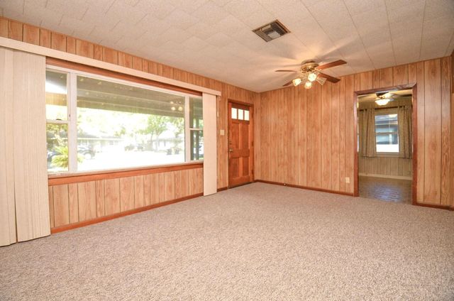 1713 Frost Street, Rosenberg, TX 77471