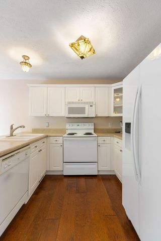 5752 Amalie Dr, Nashville, TN 37211