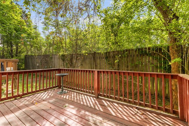 5752 Amalie Dr, Nashville, TN 37211