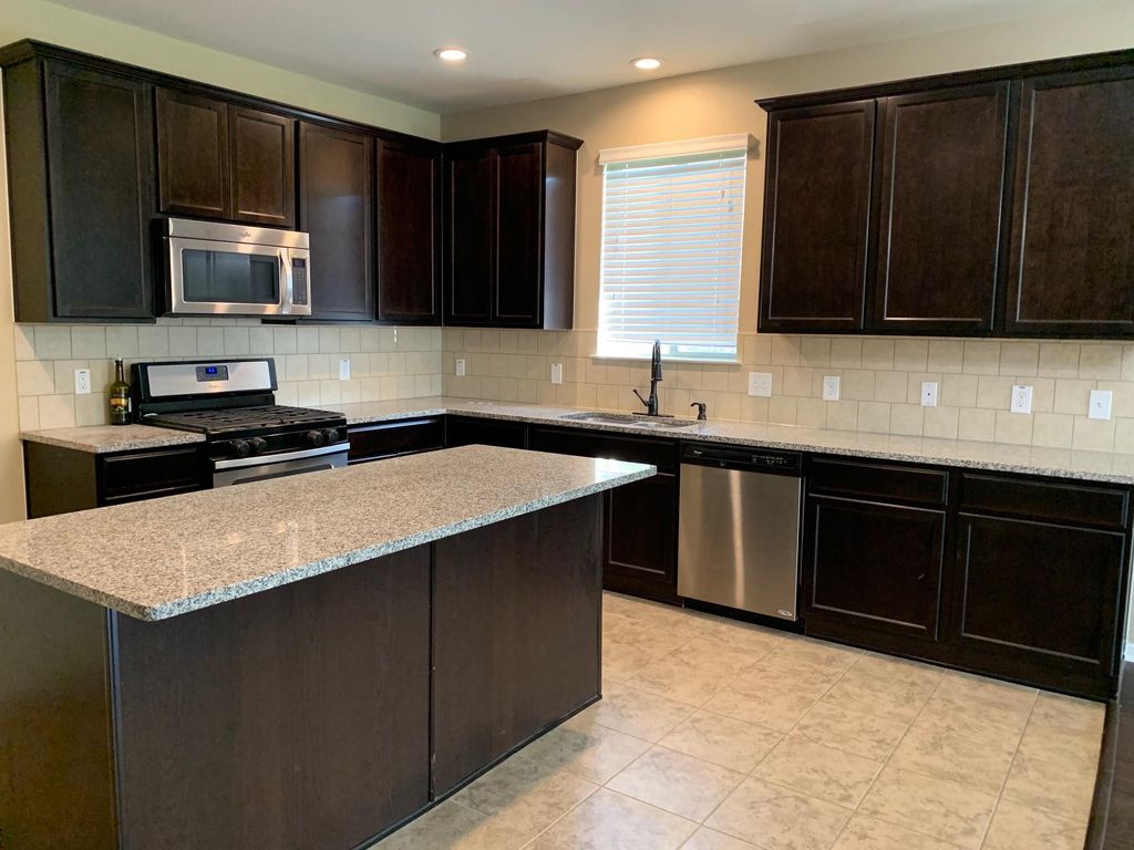 1010 Messina Lane, Rosenberg, TX 77469