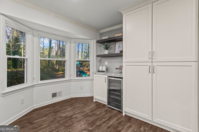 1106 Aurora Court, Dunwoody, GA 30338