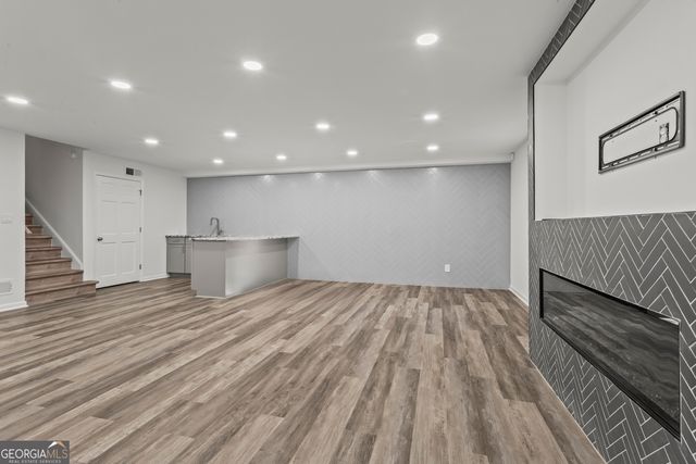 1106 Aurora Court, Dunwoody, GA 30338