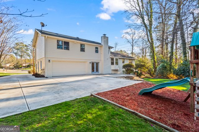 1106 Aurora Court, Dunwoody, GA 30338