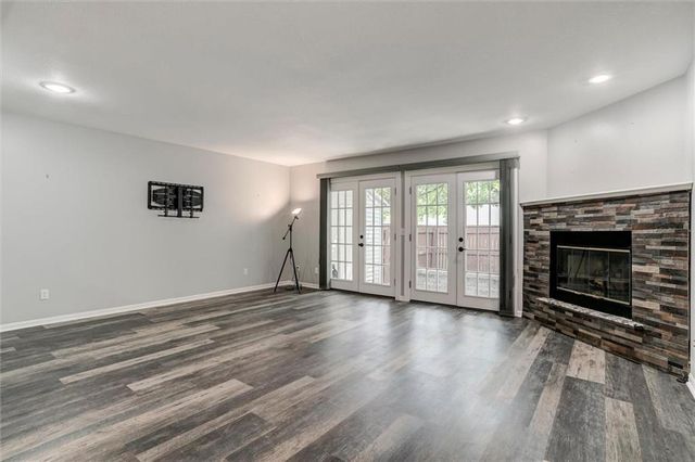 10553 Riley Street, Overland Park, KS 66213