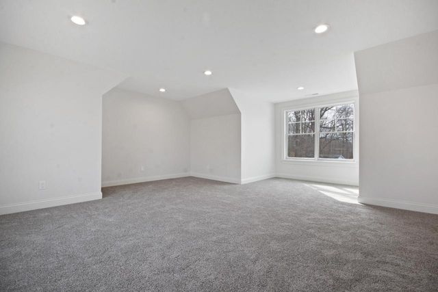 N2692 Forest DRIVE, Lake Geneva, WI 53147