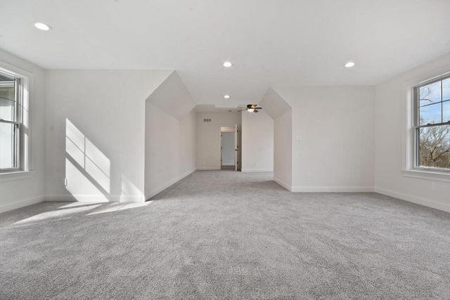 N2692 Forest DRIVE, Lake Geneva, WI 53147