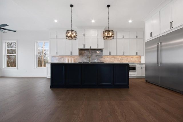 N2692 Forest DRIVE, Lake Geneva, WI 53147