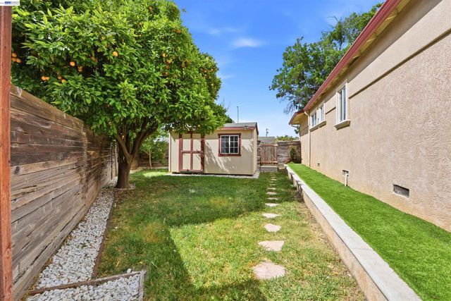 37658 Canterbury St, Fremont, CA 94536
