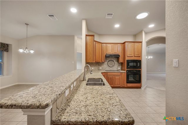 1036 San Pedro, New Braunfels, TX 78132