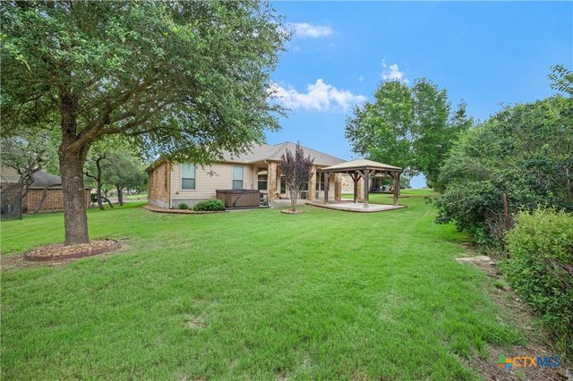 1036 San Pedro, New Braunfels, TX 78132