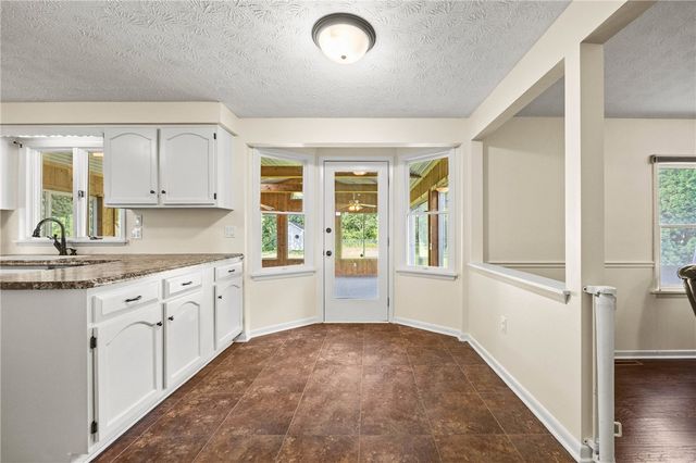 91 Guinevere Drive, Greece, NY 14626