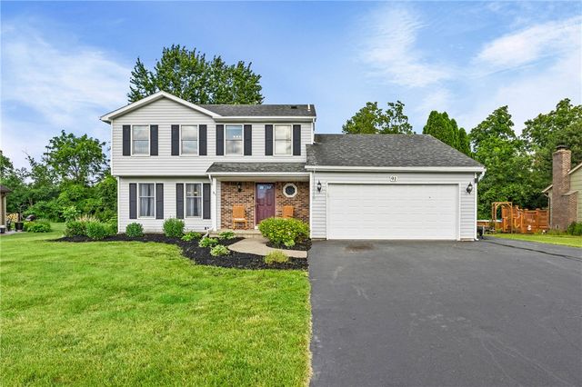 91 Guinevere Drive, Greece, NY 14626