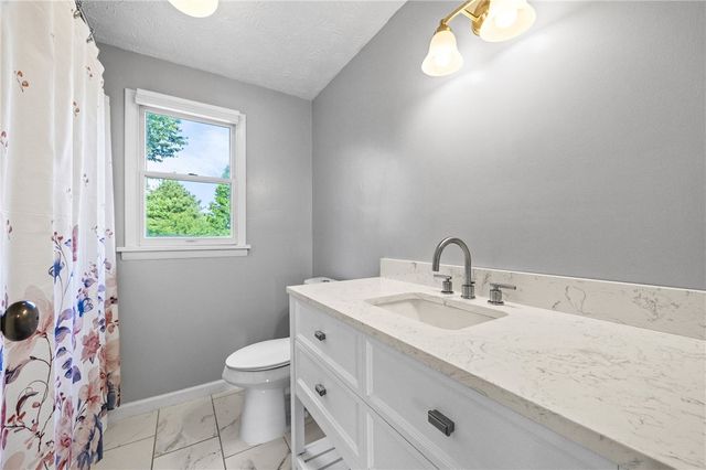 91 Guinevere Drive, Greece, NY 14626