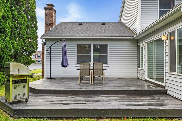 91 Guinevere Drive, Greece, NY 14626