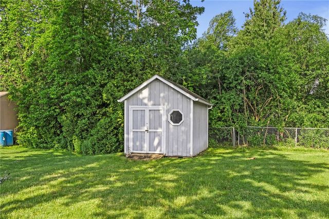 91 Guinevere Drive, Greece, NY 14626