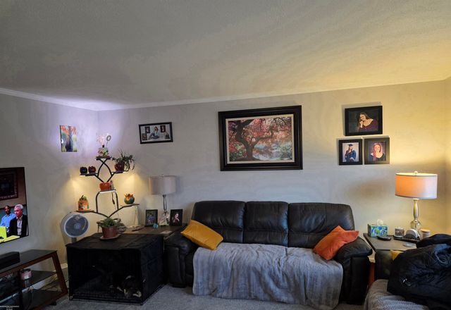 27729 Manhattan Street, Saint Clair Shores, MI 48081