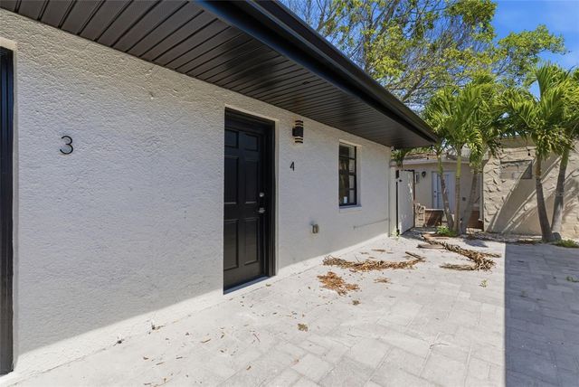 113 145TH AVENUE E 4, Madeira Beach, FL 33708