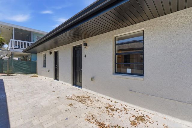 113 145TH AVENUE E 4, Madeira Beach, FL 33708