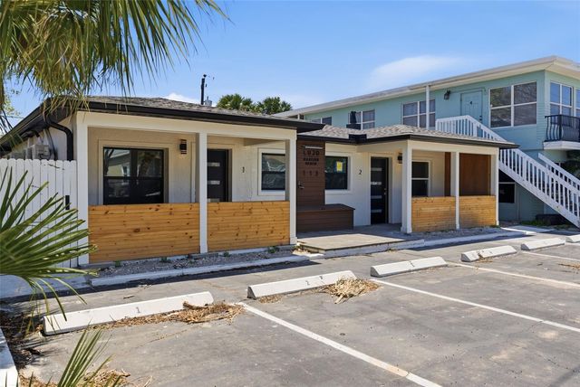 113 145TH AVENUE E 4, Madeira Beach, FL 33708