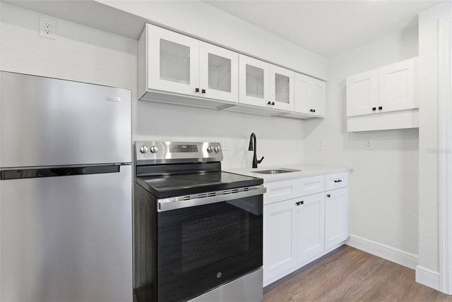 113 145TH AVENUE E 4, Madeira Beach, FL 33708