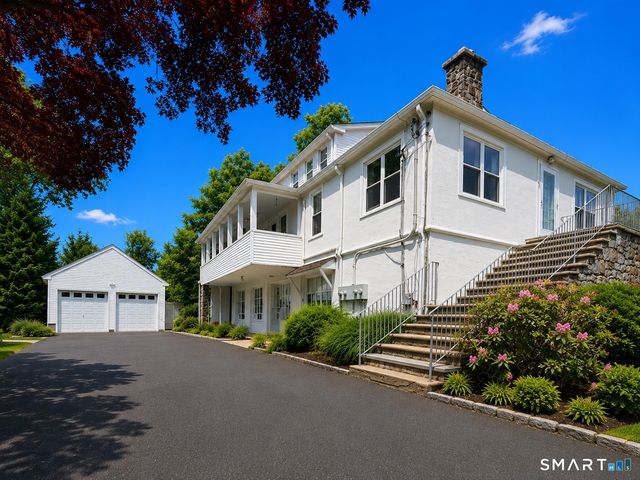 19 Urban Street, New Canaan, CT 06840