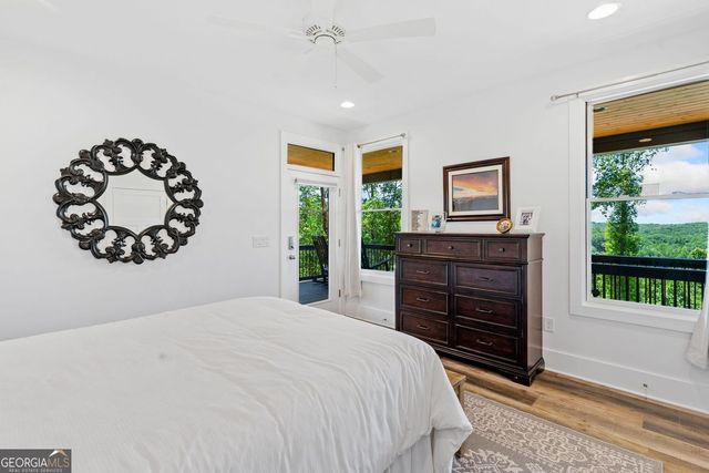 77 North Shore Drive, Cleveland, GA 30528