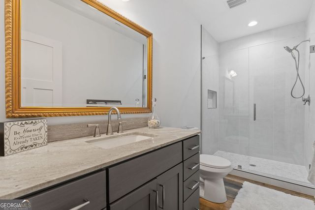 77 North Shore Drive, Cleveland, GA 30528