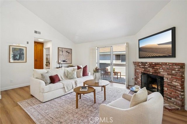 211 S Helberta Avenue 1, Redondo Beach, CA 90277