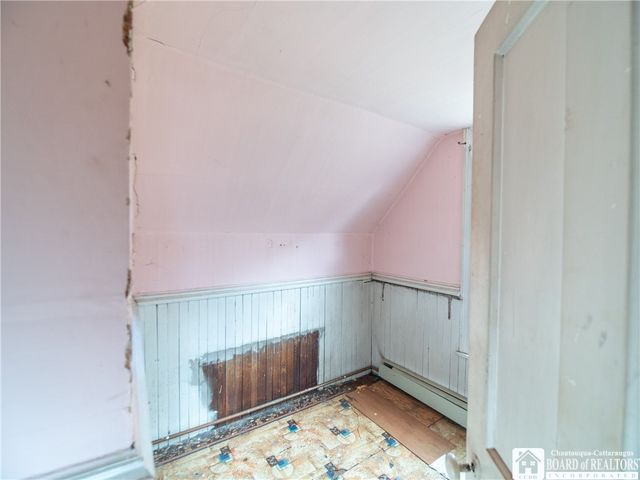 17 Tew Street, Jamestown, NY 14701