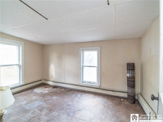 17 Tew Street, Jamestown, NY 14701